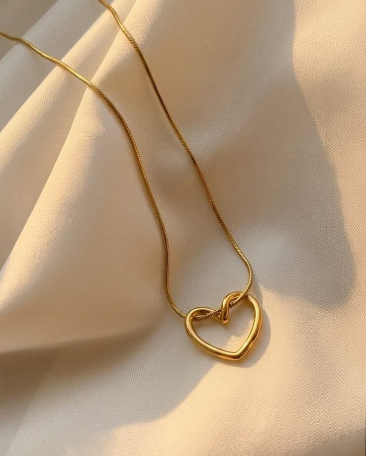 Entwined Open Heart Snake Chain Necklace